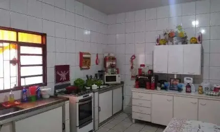 Casa à venda, 3 quartos, 1 suíte, 1 vaga, Pacaembu - Uberlândia/MG