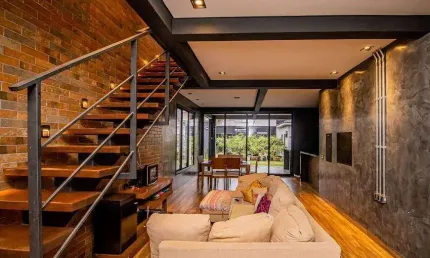 Casa à venda, 4 quartos, 2 suítes, 1 vaga, NOVO MUNDO - Uberlândia/MG