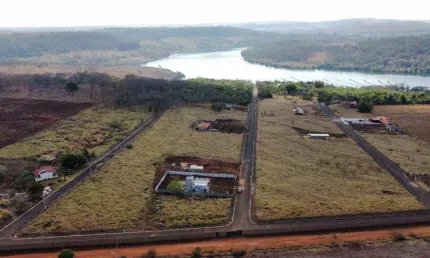 Chácara à venda, 3 quartos, 3 suítes, ÁREA RURAL DE UBERLÂNDIA - Uberlândia/MG