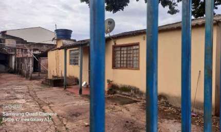 Terreno à venda na Avenida Arnaldo Contursi, Marta Helena, Uberlândia