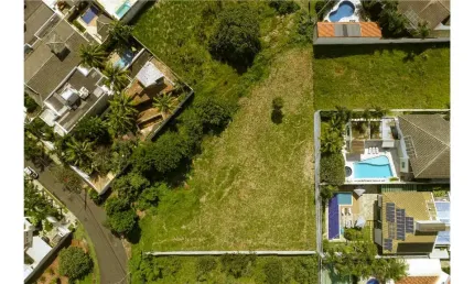 Terreno à venda na Rua Agesilau Paschoal Greco, Morada da Colina, Uberlândia