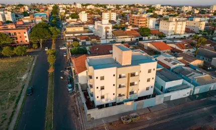 Apartamento à venda, 2 quartos, 1 suíte, 1 vaga, santa mônica - uberlândia/mg