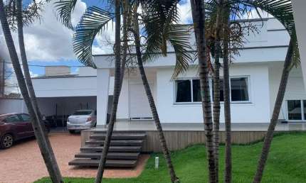 Casa com 2 quartos à venda na Rua Leandro José de Oliveira, Vigilato Pereira, Uberlândia