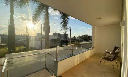 Casa à venda, 4 quartos, 4 suítes, 4 vagas, JARDIM COLINA - Uberlândia/MG