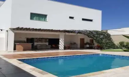 Casa à venda, 3 quartos, 3 suítes, 5 vagas, Jardim Karaíba - Uberlândia/MG