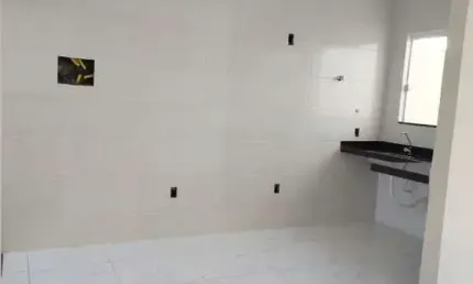 Casa com 2 quartos à venda na Rua Biblos, Jardim Canaã, Uberlândia