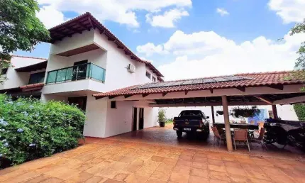 Casa à venda, 4 quartos, 4 suítes, 4 vagas, Jardim Karaíba - Uberlândia/MG