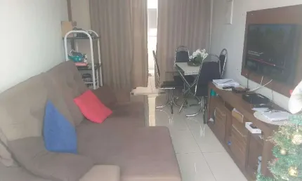 Apartamento à venda, 2 quartos, 1 suíte, 1 vaga, Santa Mônica - Uberlândia/MG