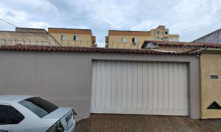 Excelente casa a venda em uma otima localização no Jardim Finotti em Uberlândia