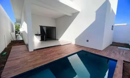 CASA EM CONDOMÍNIO à venda, 3 quartos, 3 suítes, 4 vagas, LARANJEIRAS - Uberlândia/MG