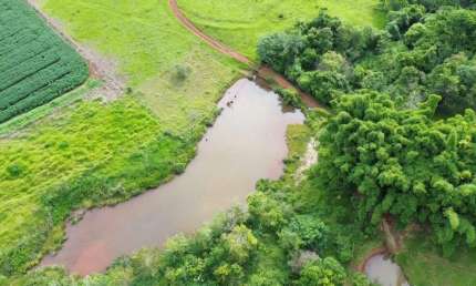 Fazenda a venda no município de Araguari - MG Sentido a Indianópolis.