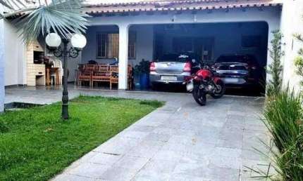 Casa à venda, 4 quartos, 2 suítes, 3 vagas, CAZECA - Uberlândia/MG