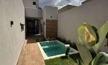 CASA EM CONDOMÍNIO à venda, 3 quartos, 1 suíte, 2 vagas, GRAND VILLE - Uberlândia/MG