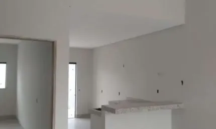 Casa à venda, 2 quartos, 1 suíte, 2 vagas, BEM VIVER - Uberlândia/MG
