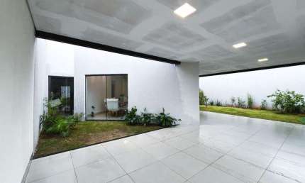 Casa à venda, 3 quartos, 1 suíte, 2 vagas, JARDIM COLINA - Uberlândia/MG