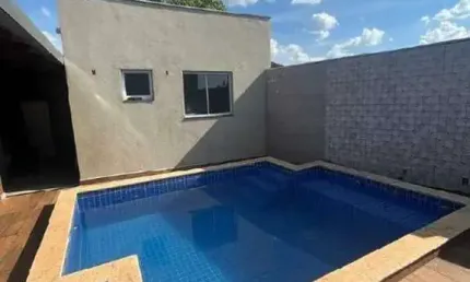 Casa à venda, 3 quartos, 1 suíte, 3 vagas, CHACARAS TUBALINA E QUARTEL - Uberlândia/MG
