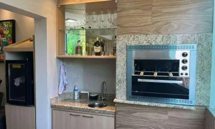 Apartamento à venda, 2 quartos, 1 suíte, 2 vagas, Saraiva - Uberlândia/MG
