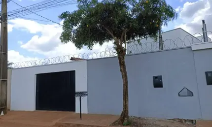 Casa à venda, 3 quartos, 1 suíte, 3 vagas, SAO JORGE - Uberlândia/MG