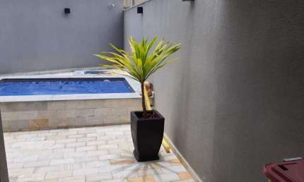Casa à venda, 3 quartos, 1 suíte, 2 vagas, BOSQUE DOS BURITIS - Uberlândia/MG