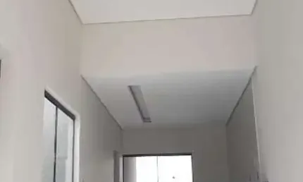 Casa à venda, 3 quartos, 1 suíte, 2 vagas, Vida Nova - Uberlândia/MG