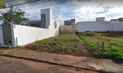 Terreno à venda na Rua Aracatu, Jardim Karaíba, Uberlândia