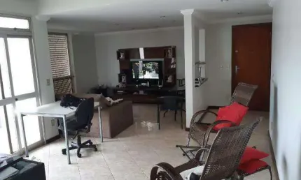 Apartamento à venda, 3 quartos, 1 suíte, 1 vaga, Centro - Uberlândia/MG