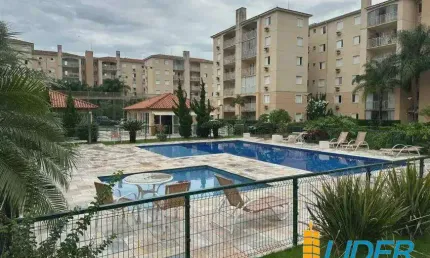 Apartamento à venda, 3 quartos, 1 suíte, 2 vagas, Santa Mônica - Uberlândia/MG
