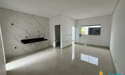 Casa à venda, 2 quartos, 1 suíte, 1 vaga, NOVO MUNDO - Uberlândia/MG