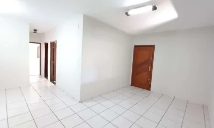 Casa à venda, 3 quartos, 1 suíte, 4 vagas, Santa Mônica - Uberlândia/MG
