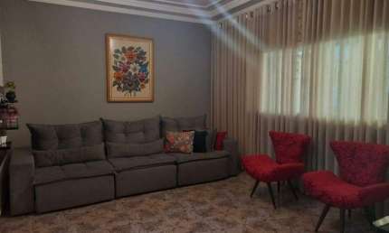 Casa à venda, 4 quartos, 1 suíte, 2 vagas, CIDADE JARDIM - Uberlândia/MG