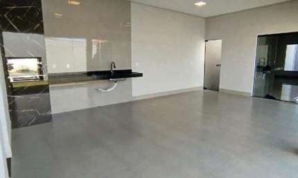 Casa à venda, 3 quartos, 1 suíte, 4 vagas, JARDIM HOLANDA - Uberlândia/MG