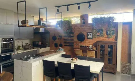 CASA EM CONDOMÍNIO à venda, 3 quartos, 2 suítes, 2 vagas, TUBALINA - Uberlândia/MG