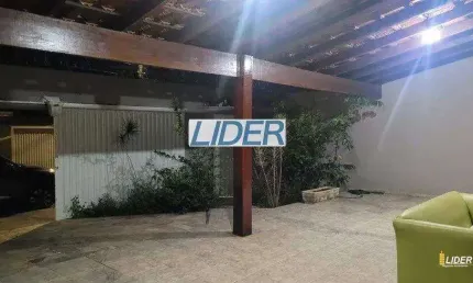Casa à venda, 3 quartos, 1 suíte, 2 vagas, SANTA ROSA - Uberlândia/MG