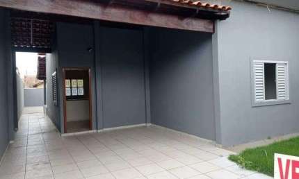Casa à venda, 3 quartos, 1 vaga, JARDIM HOLANDA - Uberlândia/MG
