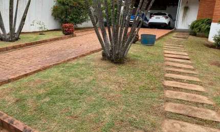 Casa à venda, 3 quartos, 1 suíte, 4 vagas, CIDADE JARDIM - Uberlândia/MG
