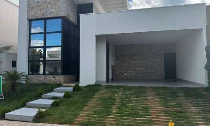 CASA EM CONDOMÍNIO à venda, 3 quartos, 3 suítes, 2 vagas, JARDIM BOTANICO - Uberlândia/MG