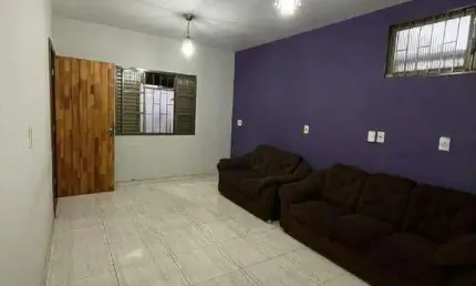 Casa à venda, 3 quartos, 1 suíte, 2 vagas, JARDIM DAS PALMEIRAS - Uberlândia/MG