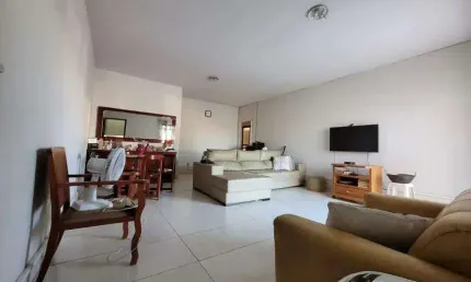 Apartamento à venda, 3 quartos, 1 suíte, 2 vagas, UMUARAMA - Uberlândia/MG
