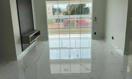 Apartamento à venda, 3 quartos, 1 suíte, 1 vaga, Santa Mônica - Uberlândia/MG