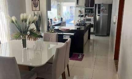 Casa à venda, 4 quartos, 2 suítes, Tibery - Uberlândia/MG