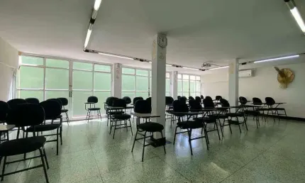 Casa à venda, 7 quartos, 4 vagas, TABAJARAS - Uberlândia/MG