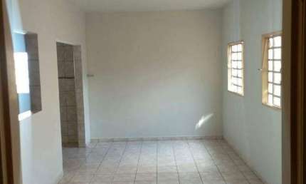 Casa à venda, 3 quartos, 4 vagas, Saraiva - Uberlândia/MG
