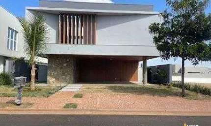 CASA EM CONDOMÍNIO à venda, 4 quartos, 4 suítes, 2 vagas, GRANJA MARILEUSA - Uberlândia/MG