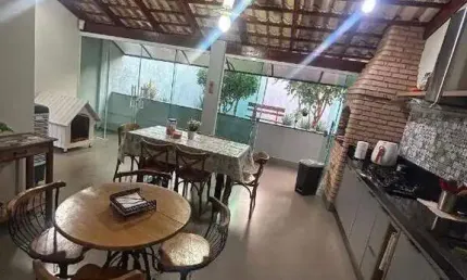 Casa à venda, 3 quartos, 1 suíte, 3 vagas, JARDIM SUL - Uberlândia/MG