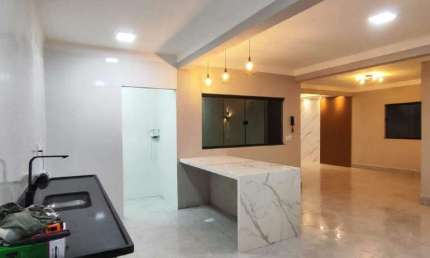 Casa à venda, 4 quartos, 1 suíte, 2 vagas, SANTA LUZIA - Uberlândia/MG