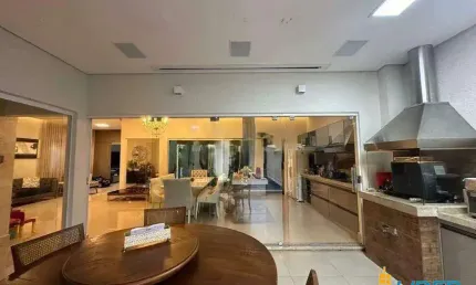 Casa à venda, 3 quartos, 3 suítes, 4 vagas, ITAPEMA SUL - Uberlândia/MG