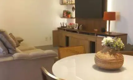 Apartamento à venda, 2 vagas, Santa Mônica - Uberlândia/MG