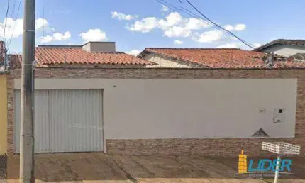 Casa à venda, 3 quartos, 1 suíte, 3 vagas, JARDIM EUROPA - Uberlândia/MG
