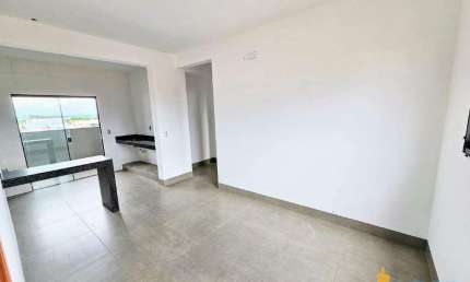 Apartamento à venda, 2 quartos, 1 suíte, 1 vaga, TUBALINA - Uberlândia/MG