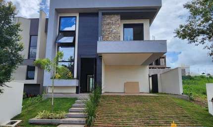 CASA EM CONDOMÍNIO à venda, 4 quartos, 3 suítes, 2 vagas, GRANJA MARILEUSA - Uberlândia/MG